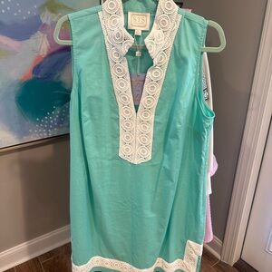 NWT-Sail to Sable Mint Dress with White Lace Detail